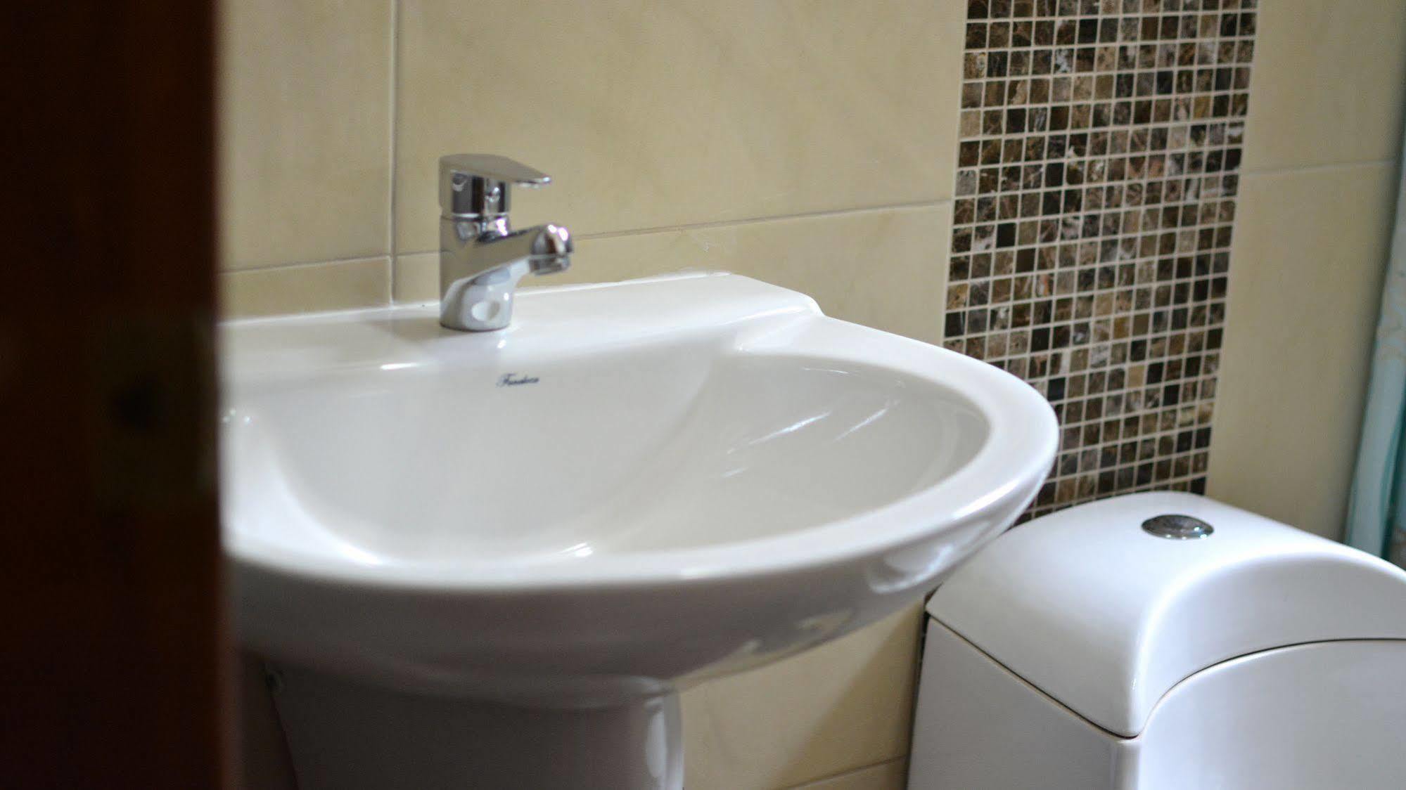 Dc Suites Aeropuerto Guayaquil Zewnętrze zdjęcie