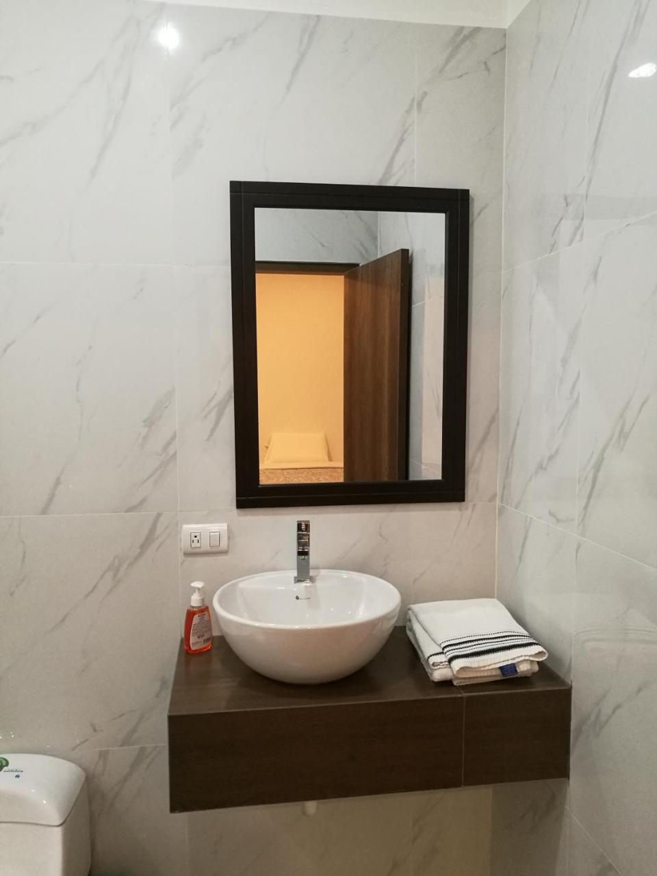 Dc Suites Aeropuerto Guayaquil Zewnętrze zdjęcie
